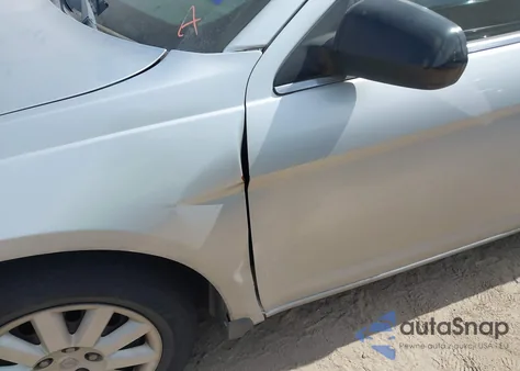 2010 Chrysler Sebring Touring из США, поврежденный, VIN 1C3CC4FB1AN183809